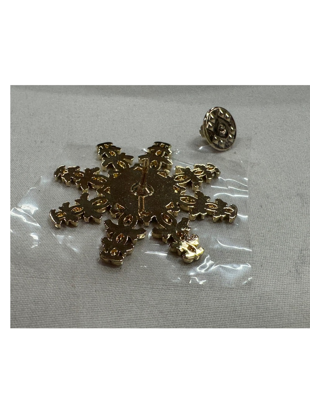 Authentic Chanel Snowflake Pin Brooch - Picture 4 of 7
